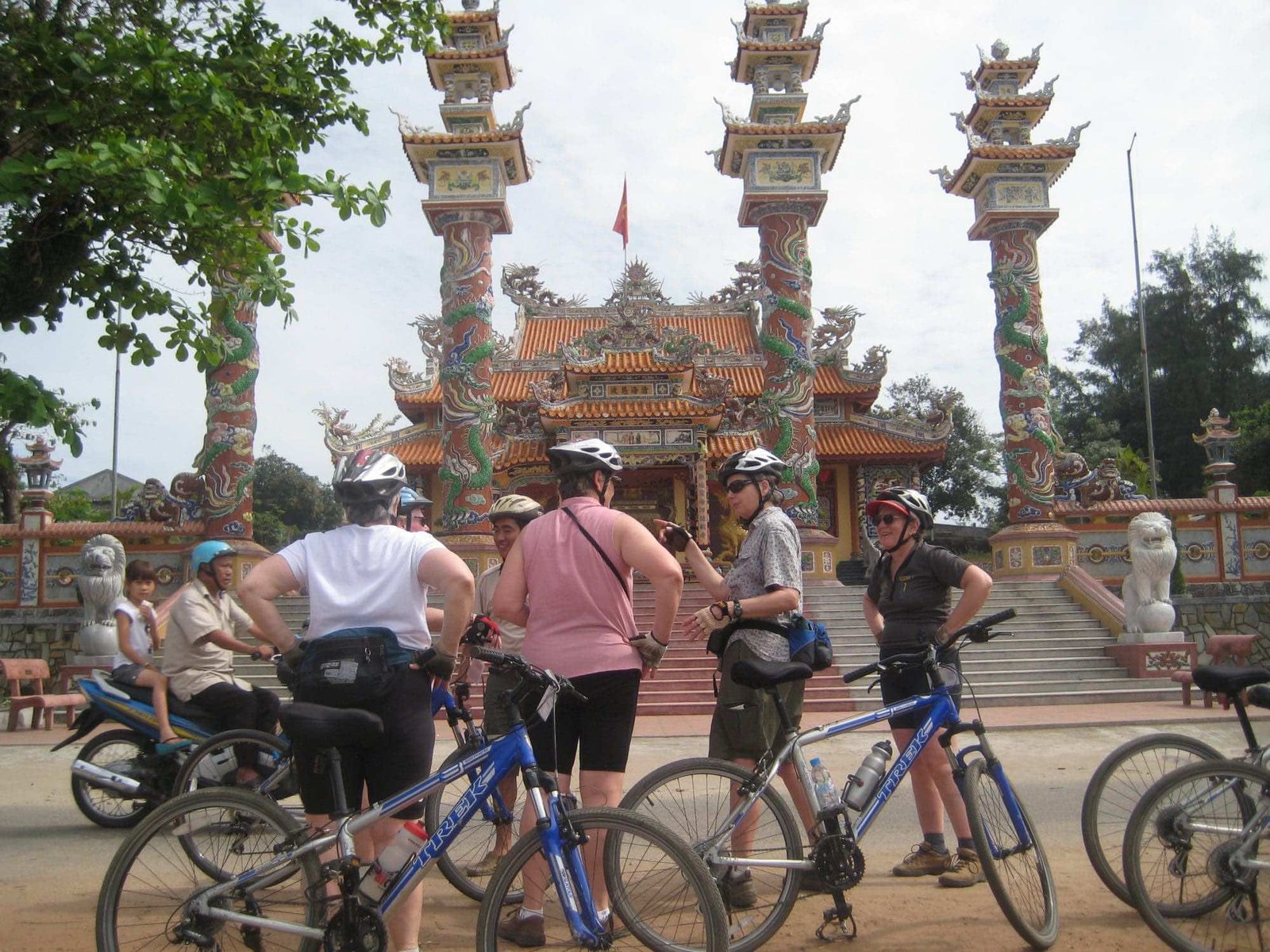 Central Vietnam Biking Tour Hue to Nha Trang 10 Days